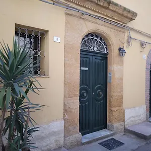https://foresteria-del-teatro.sicilyhotelsitaly.net