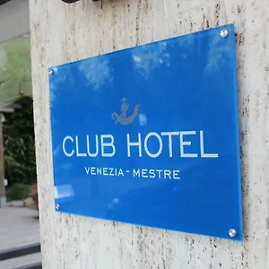 https://club-hotel-mestre.hotelslidodijesolo.com